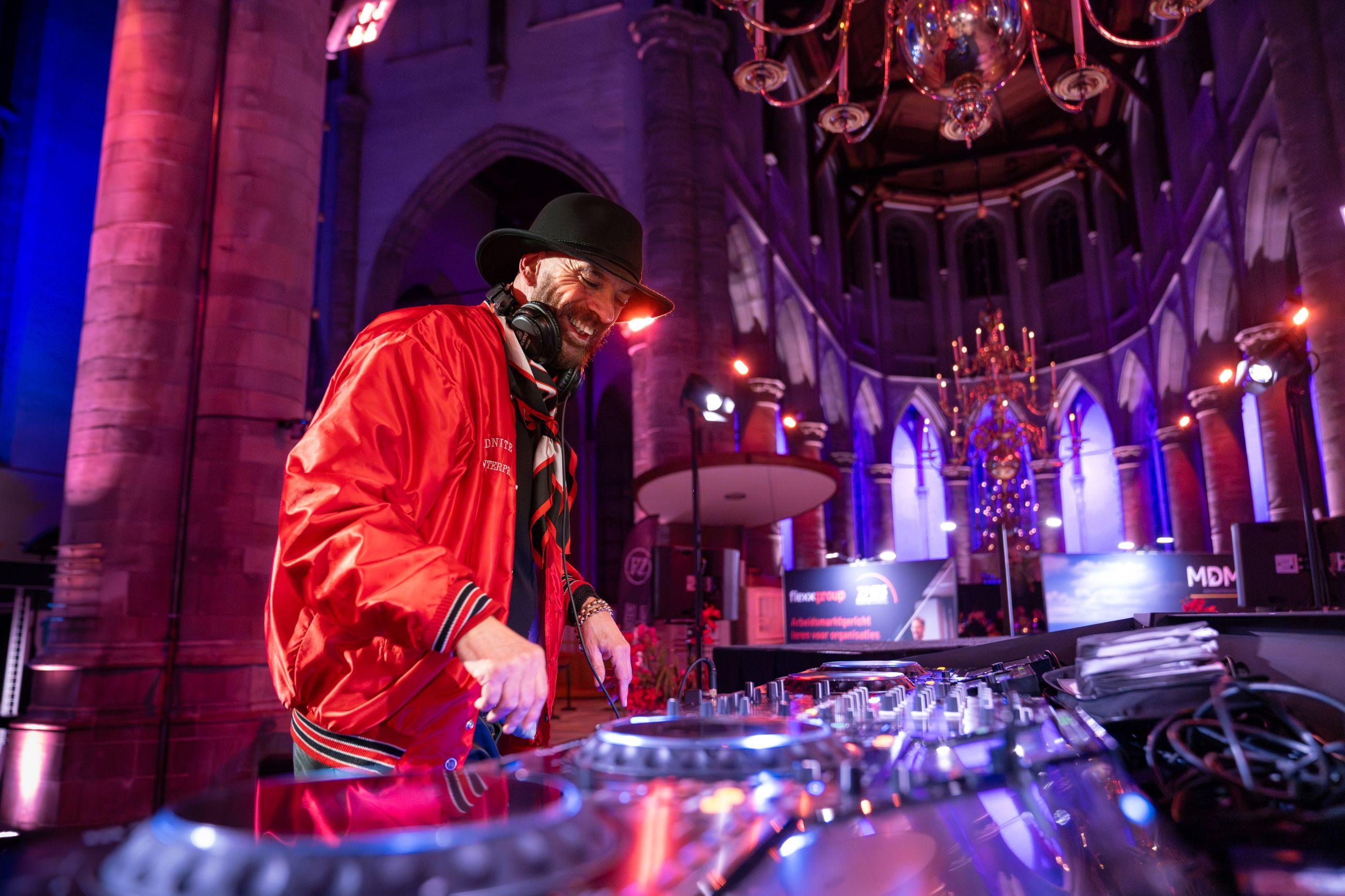 Programma New People's Business - Ted Langenbach